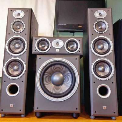 BOCINAS?JBL TORRES E80?SUBWOOFER 12 PULGADAS??Y CENTRAL JBL✅️??? Profile Picture